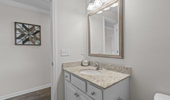 110 Ridge Circle Dr, Camden, SC 29020