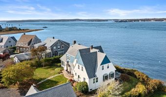35 Benedict Rd, Bourne, MA 02532