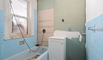 12 Spencer St, Boston, MA 02124