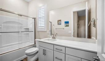 10631 Silver Pond Ave, Las Vegas, NV 89135