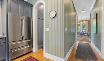 1614 Brook Rd, Charlotte, NC 28205