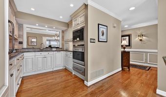 528 MOORINGS Cir, Arnold, MD 21012