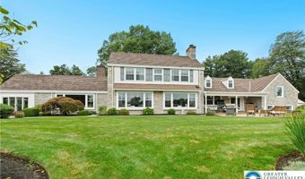 2458 Riverbend Rd, Allentown, PA 18103