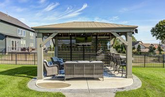 2245 Meadow Crk, Avon, IN 46123