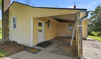 2955 245th St, Ainsworth, IA 52201