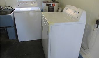 2814 Laola Pl, Honolulu, HI 96813