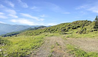 466 GARDNER RIDGE Rd, Brookings, OR 97415