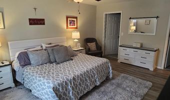 32 Pulaski Dr, Barnegat, NJ 08005