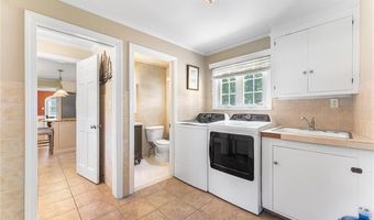 730 Victory Hwy, North Smithfield, RI 02896