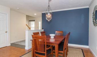 12 Turnberry Rd 12, Bourne, MA 02532