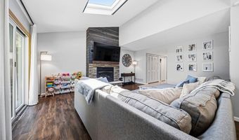 636 Cherry Park Oval, Aurora, OH 44202