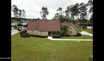 220 Lake Shore Dr, Alma, GA 31510