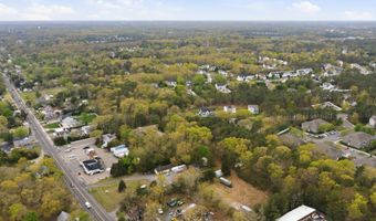 439 N Main St, Barnegat, NJ 08005