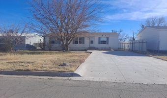 2209 Sandyridge Dr, Carlsbad, NM 88220