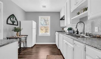 904 A St NW, Ardmore, OK 73401
