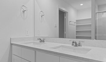 237 Amy St, Angleton, TX 77515