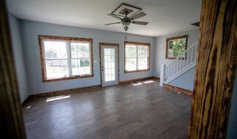 504 W 6th St, Bicknell, IN 47512