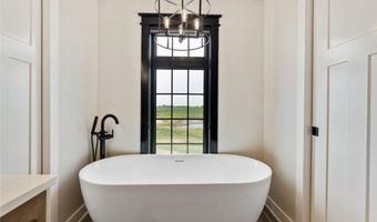 6129 NE Sherman Dr, Ankeny, IA 50021