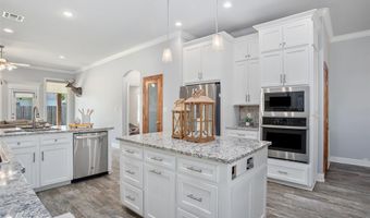 603 Stowe Cir, Benton, LA 71006