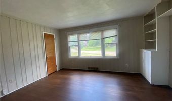 456 Sunset View Dr, Akron, OH 44320