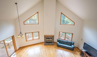 1724 Middle Pt, Alger, MI 48610