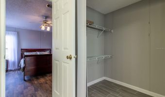 25836 MANHATTAN Ln, Astor, FL 32102