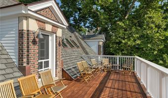 63 Coggeshall Ave, Newport, RI 02840