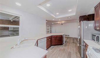 6117 E Garnet Cir, Anaheim, CA 92807