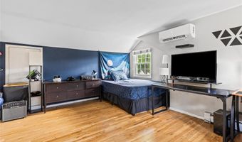 85 Shore Rd, Amityville, NY 11701