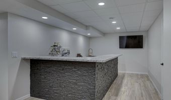 N9458 NOE Road, Appleton, WI 54915