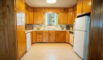 35 Middle Rd, Acton, ME 04001