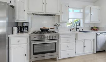 6503 Friendly Pl, Carlsbad, CA 92011