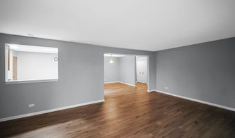 1030 S Fernandez Ave S 4-M, Arlington Heights, IL 60005