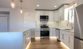 706 Augustine Rd, Atlantic City, NJ 08401