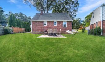 143 Redstone St, Bristol, CT 06010