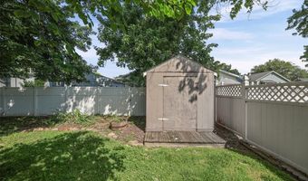 3504 Omega St, Alton, IL 62002