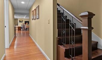102 Woodland, Anna, IL 62906