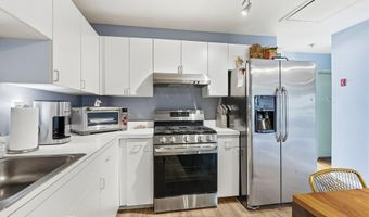 307-341 Main St, Allenhurst, NJ 07711