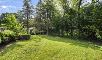 815 E Hintz Rd, Arlington Heights, IL 60004