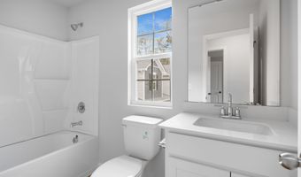 1062 C Dominy Ct, Camden, SC 29020