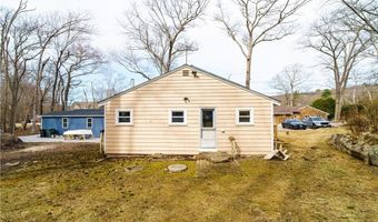 281 Richardson Rd, Coventry, RI 02816