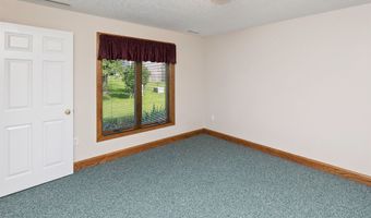 718 NE Brook Haven Dr, Ankeny, IA 50021