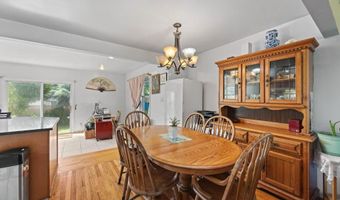 103 Nassau Dr, Albertson, NY 11507