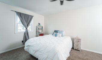 34 CRAIG Rd, Bear, DE 19701