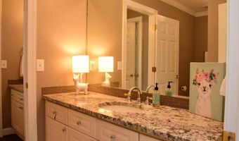 160 SHIRAZ St, Alabaster, AL 35007