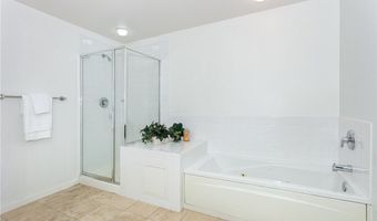 580 W Main St 323, Alhambra, CA 91801