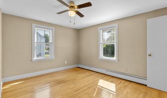 74 Park View Blvd, Cranston, RI 02910