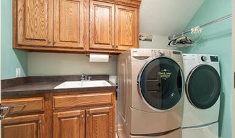 1815 Bent Tree Ct, Auburn, IN 46706