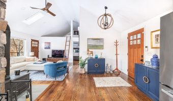 361 E Lakeshore Dr, Alloway, NJ 07422
