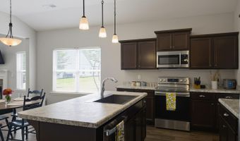 176 SHELBY FARMS Dr, Alabaster, AL 35007